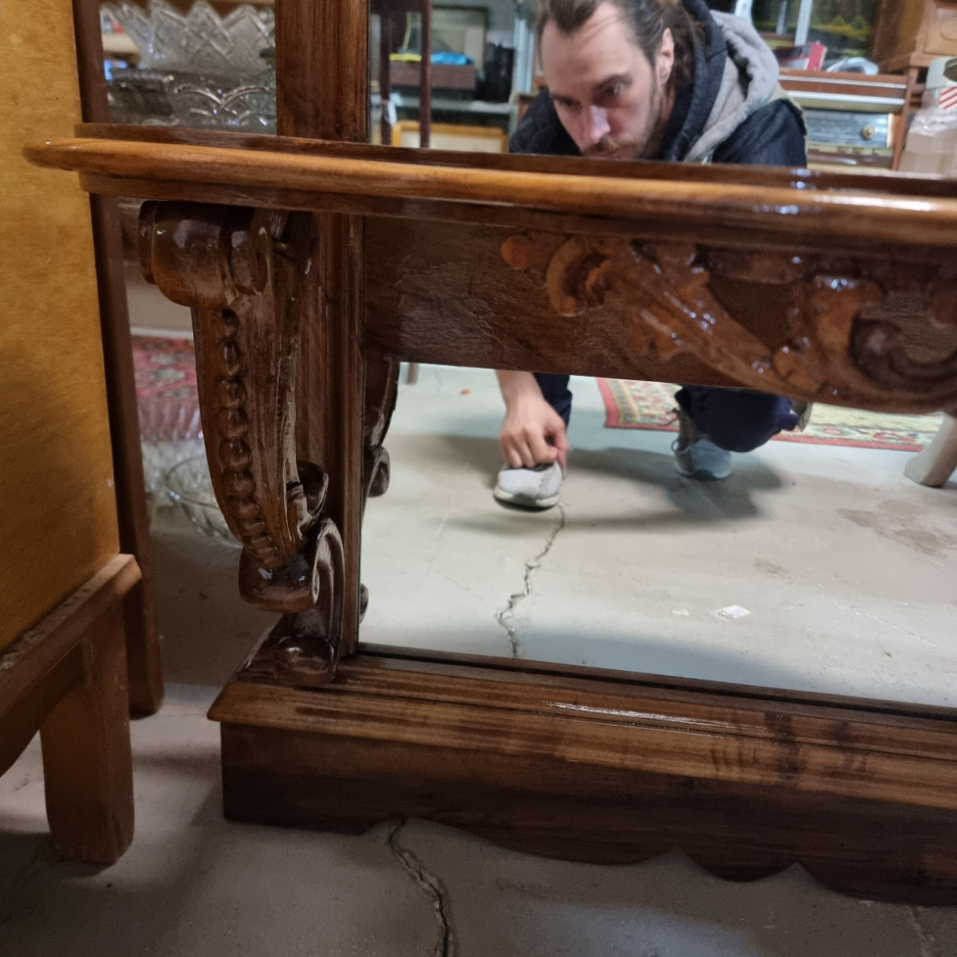 Старинное зеркало середина 19 века. После реставрации. Орех.. Картинка 7